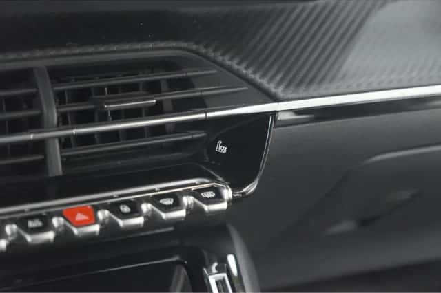 Peugeot 2008 (2021) thumbnail 47