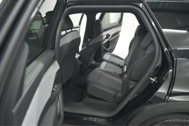 Peugeot 5008 (2025) thumbnail 25