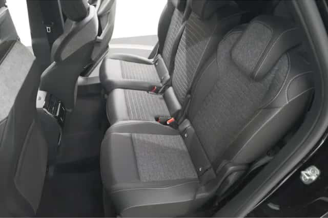 Peugeot 5008 (2025) thumbnail 26
