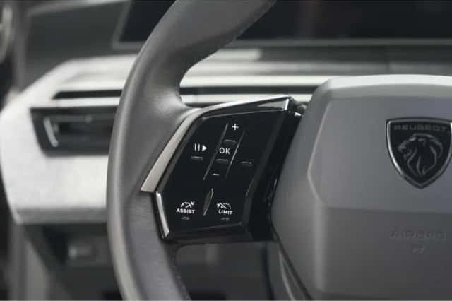 Peugeot 5008 (2025) thumbnail 28