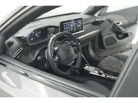 Peugeot 2008 (2024) thumbnail 2