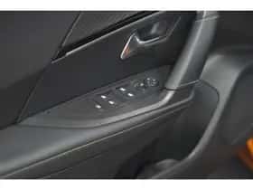 Peugeot 2008 (2022) thumbnail 24