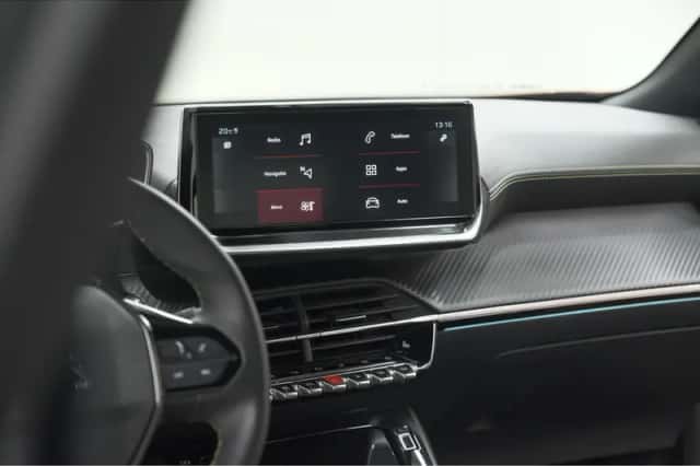 Peugeot 2008 (2022) thumbnail 48