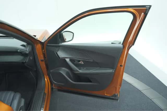 Peugeot 2008 (2022) thumbnail 63