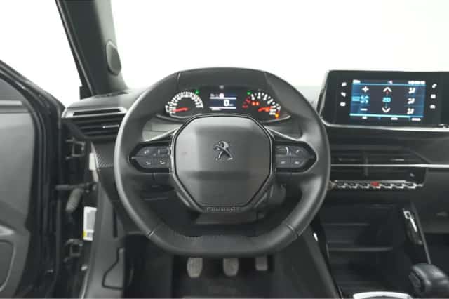 Peugeot 2008 (2023) thumbnail 29