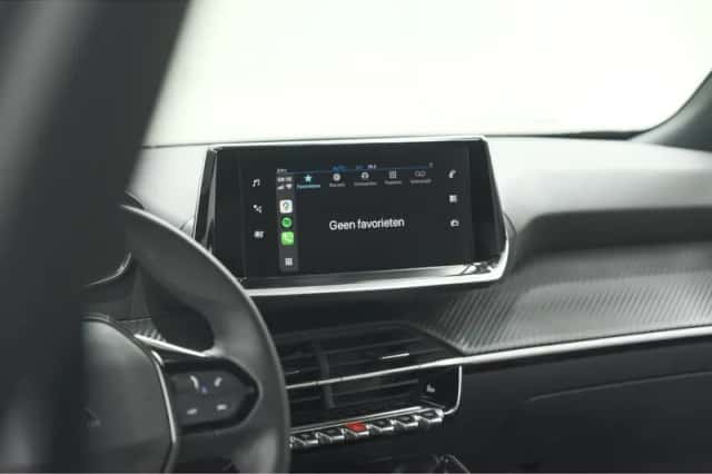 Peugeot 2008 (2023) thumbnail 50