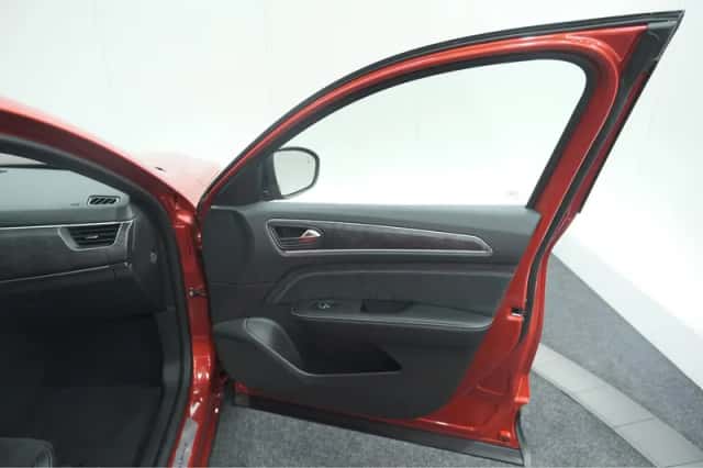 Renault Arkana (2025) thumbnail 83