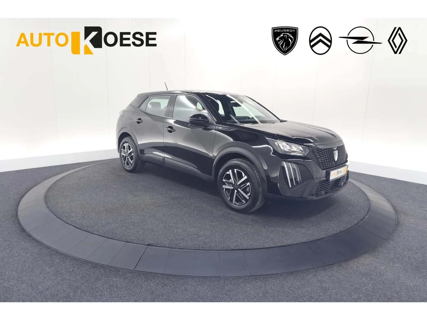 Peugeot e-2008 (2024) — foto 1