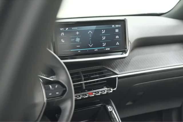 Peugeot e-2008 (2024) thumbnail 46