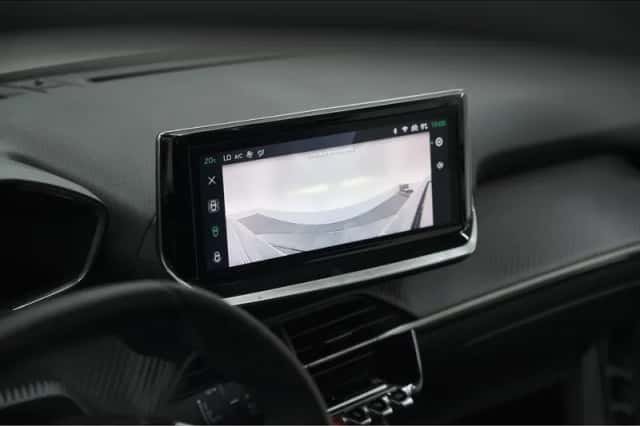 Peugeot 208 (2024) thumbnail 14