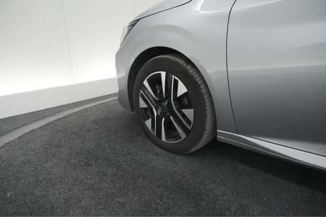 Peugeot 208 (2024) thumbnail 22