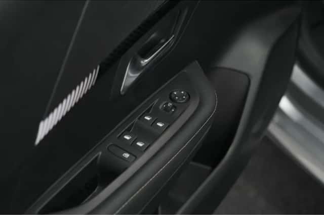 Peugeot 208 (2024) thumbnail 27