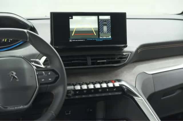 Peugeot 3008 (2024) thumbnail 13