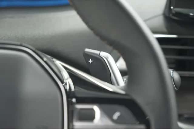 Peugeot 3008 (2024) thumbnail 39