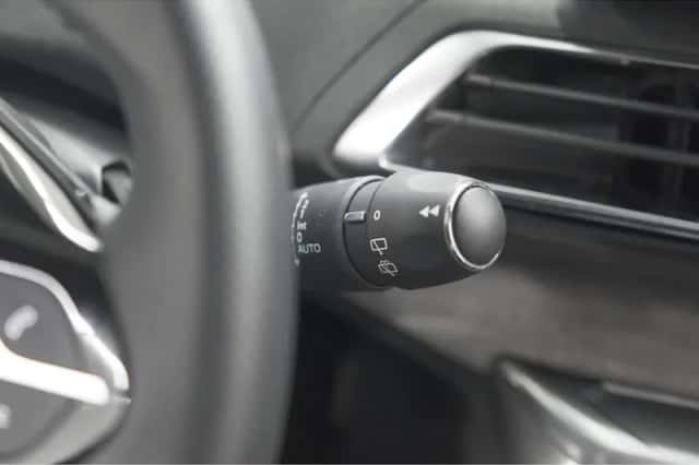 Peugeot 3008 (2024) thumbnail 41