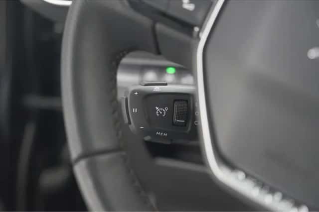 Peugeot 3008 (2024) thumbnail 42