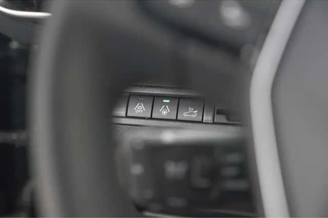 Peugeot 3008 (2024) thumbnail 43