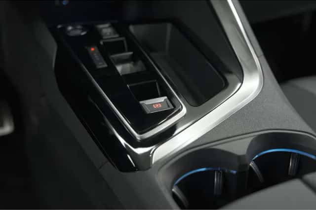 Peugeot 3008 (2024) thumbnail 48