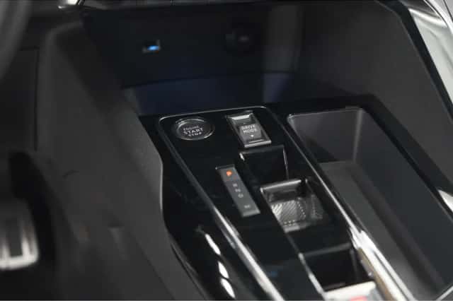 Peugeot 3008 (2024) thumbnail 49