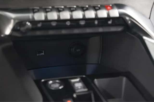 Peugeot 3008 (2024) thumbnail 50