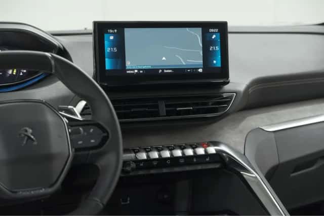 Peugeot 3008 (2024) thumbnail 57