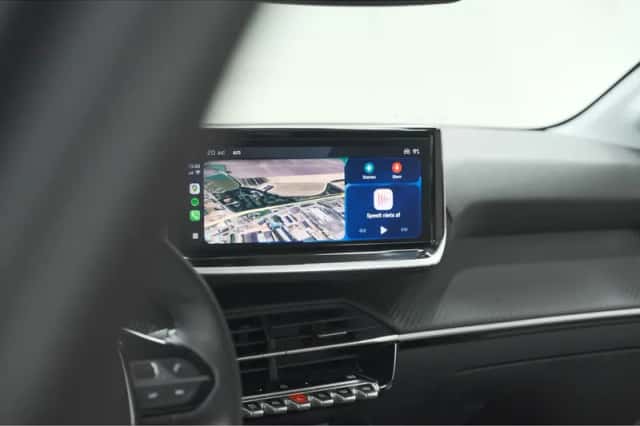 Peugeot 208 (2025) thumbnail 3