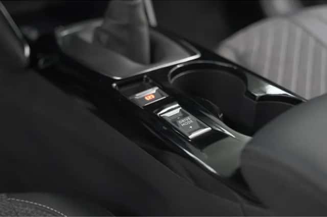 Peugeot 208 (2025) thumbnail 35