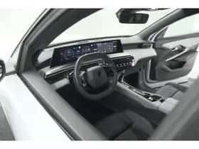 Peugeot 5008 (2025) thumbnail 2