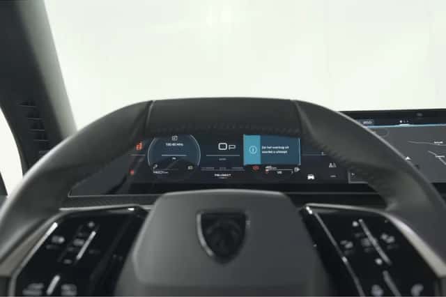 Peugeot 5008 (2025) thumbnail 36