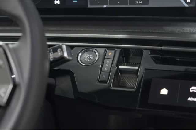 Peugeot 5008 (2025) thumbnail 42