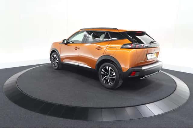 Peugeot 2008 (2021) thumbnail 12