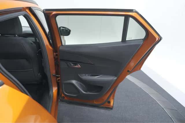 Peugeot 2008 (2021) thumbnail 56
