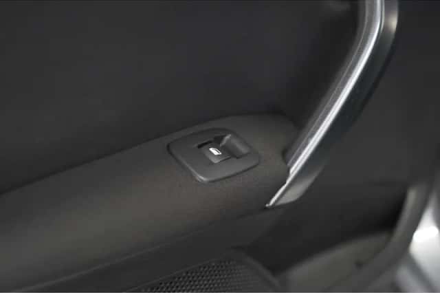 Peugeot 2008 (2018) thumbnail 22