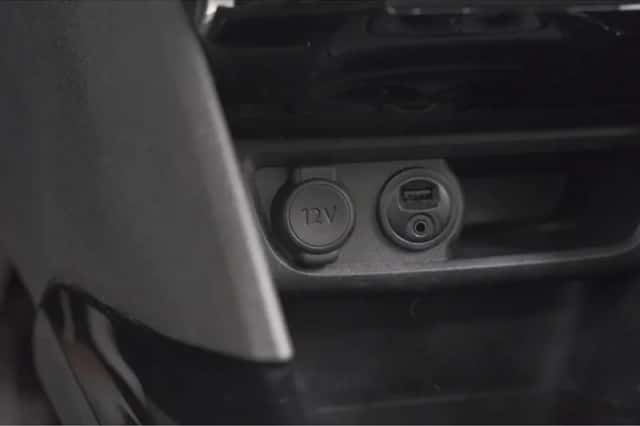 Peugeot 2008 (2018) thumbnail 38