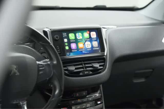 Peugeot 2008 (2018) thumbnail 48