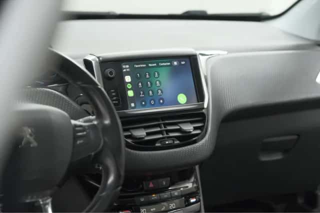 Peugeot 2008 (2018) thumbnail 50