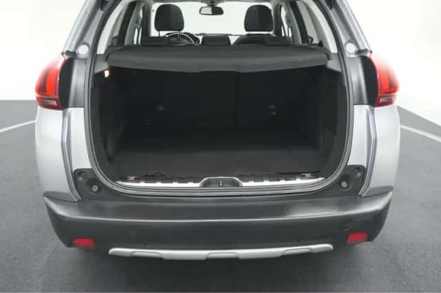 Peugeot 2008 (2018) thumbnail 54