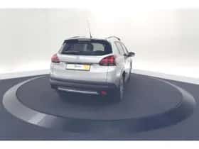 Peugeot 2008 (2018) thumbnail 9