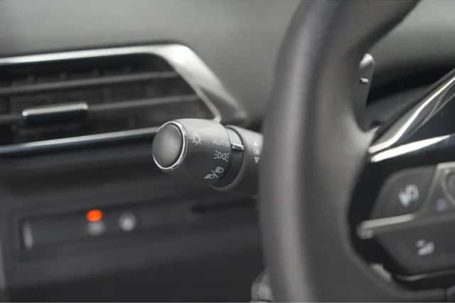 Peugeot 5008 (2023) thumbnail 34