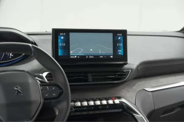 Peugeot 5008 (2023) thumbnail 49