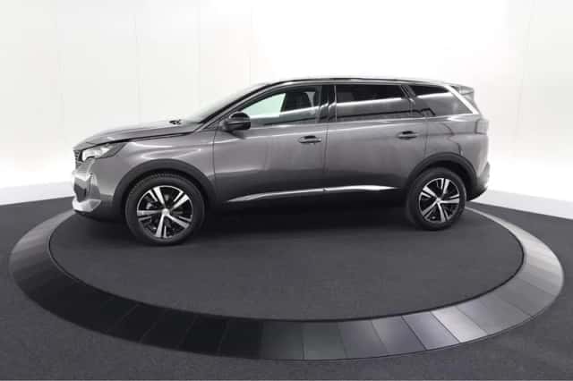 Peugeot 5008 (2023) thumbnail 64