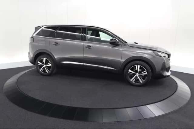 Peugeot 5008 (2023) thumbnail 8
