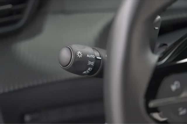 Peugeot 2008 (2025) thumbnail 32