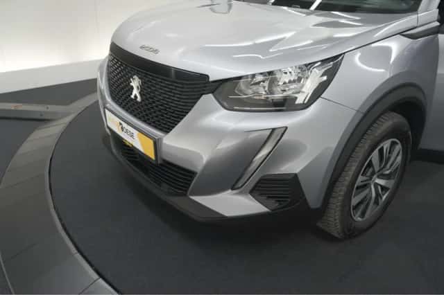 Peugeot 2008 (2023) thumbnail 13