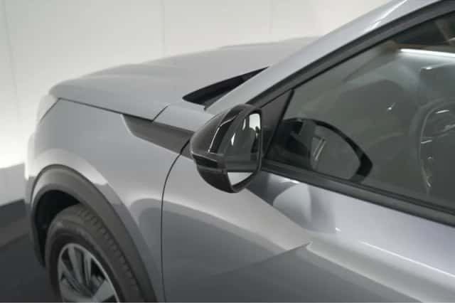 Peugeot 2008 (2023) thumbnail 16