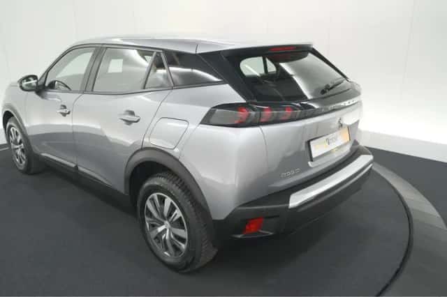 Peugeot 2008 (2023) thumbnail 17