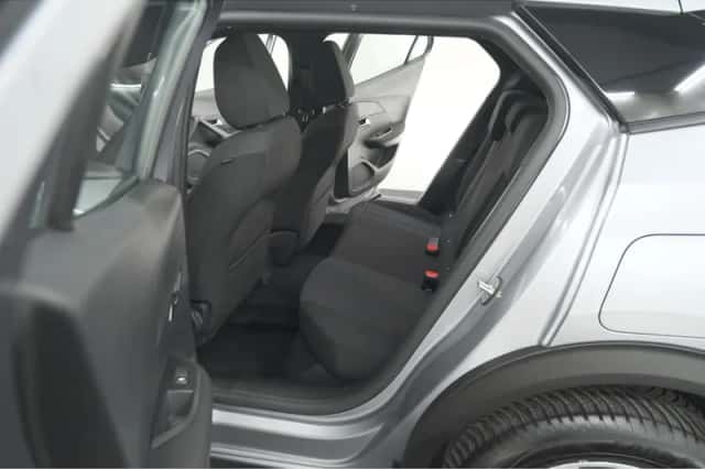 Peugeot 2008 (2023) thumbnail 23