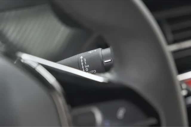 Peugeot 2008 (2023) thumbnail 29