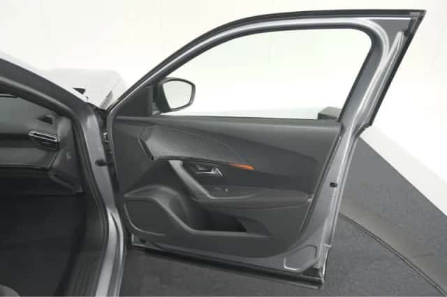 Peugeot 2008 (2023) thumbnail 54