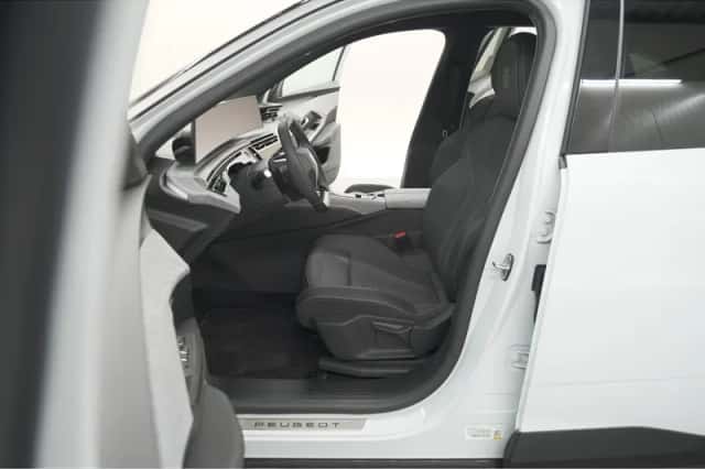 Peugeot 3008 (2025) thumbnail 23